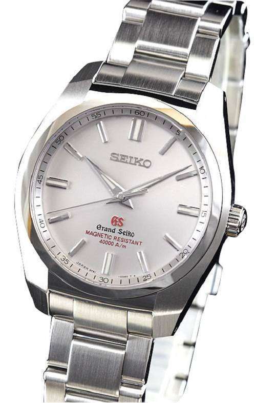 Seiko Mens Watch Anti Resistant Quartz SBGX091