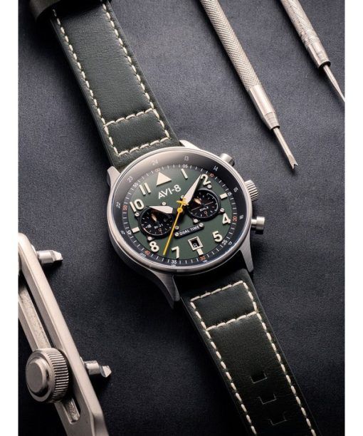 AVI-8 Hawker Hurricane Carey Dual Time Merville 그린 다이얼 쿼츠 AV-4088-02 남성용 시계